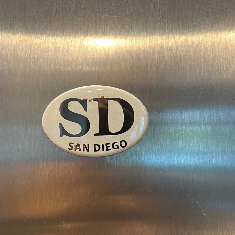 SD San Diego Oval Magnet - Picture 1 of 4